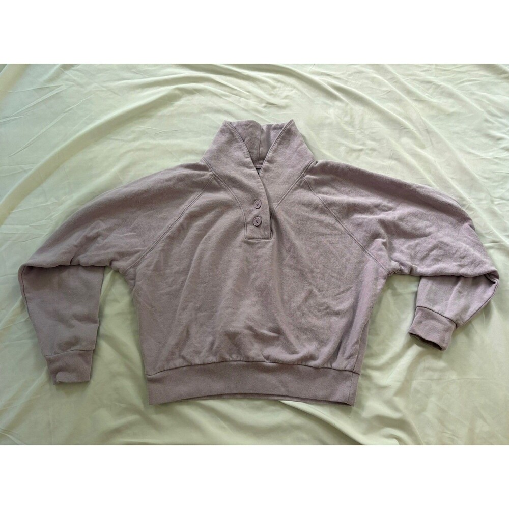 Gap Women’s Cropped Lavender Quarter Size Pull Over Size Small Purple Periwinkle
